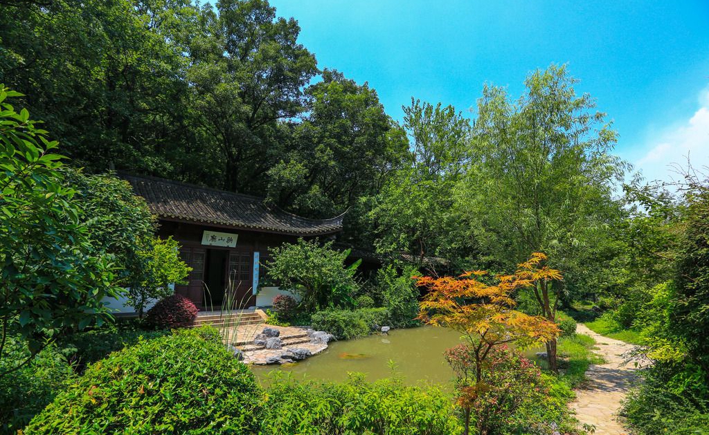 虎踞南徐,欲战2018!恒大华府首领销许!单价高